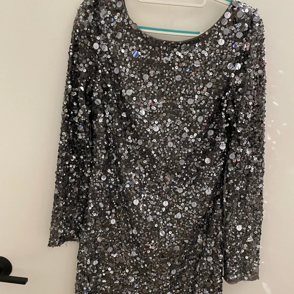 Aidan Mattox Silver Sequin Mini Dress - Picture 3 of 7